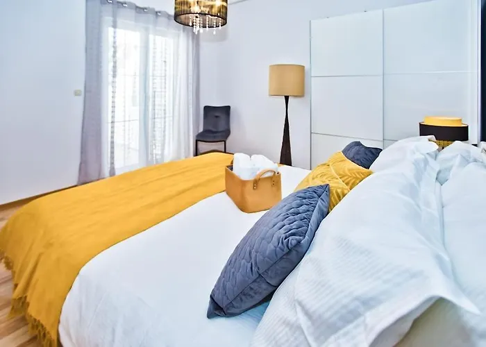 Apartman Tino With Two Sunny Terace